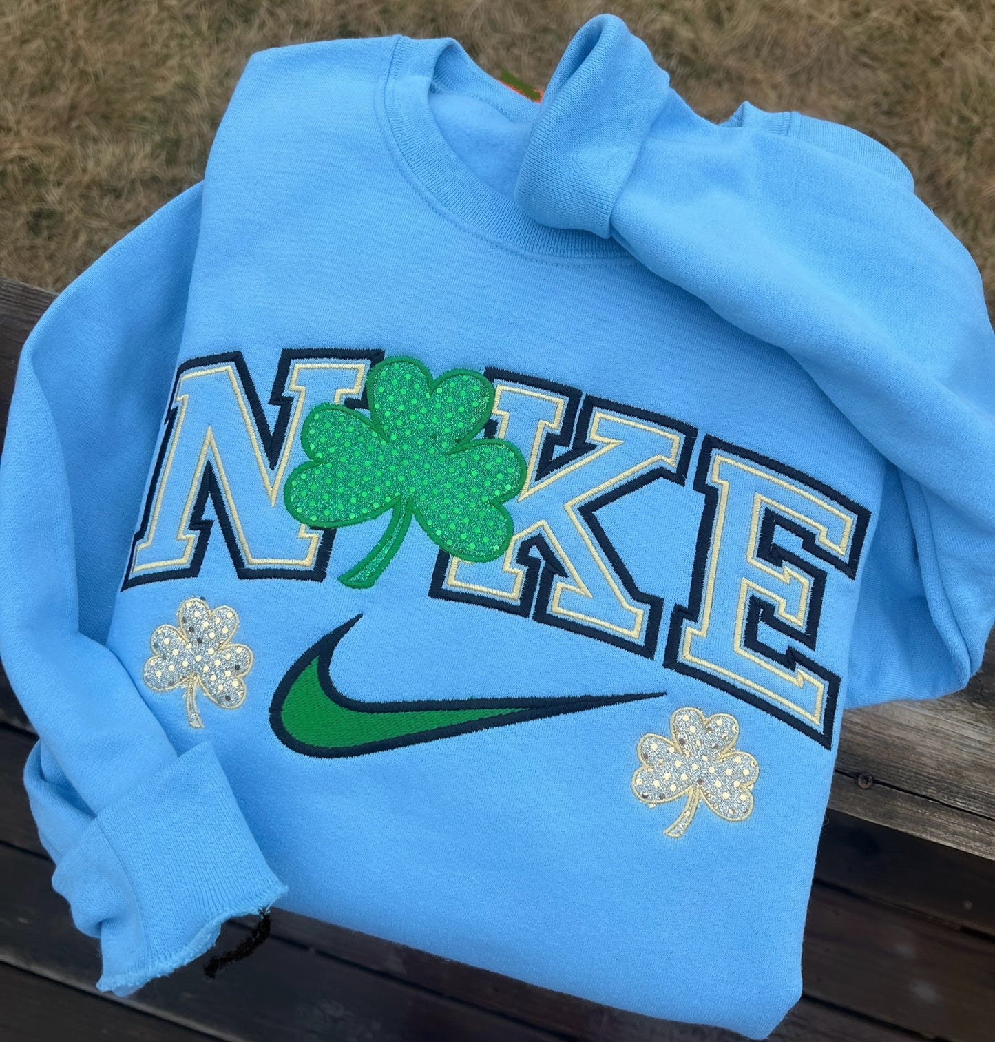 NIKE Shamrock Light Blue